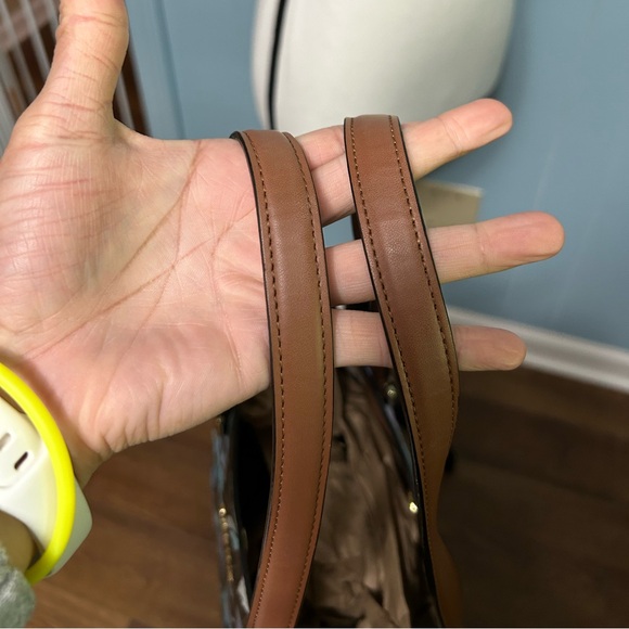 Calvin Klein handbag - Picture 9 of 10